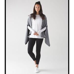 Lululemon Vinyasa Wrap Black Customizable Scarf Cardigan NWT One Size Bin B-17